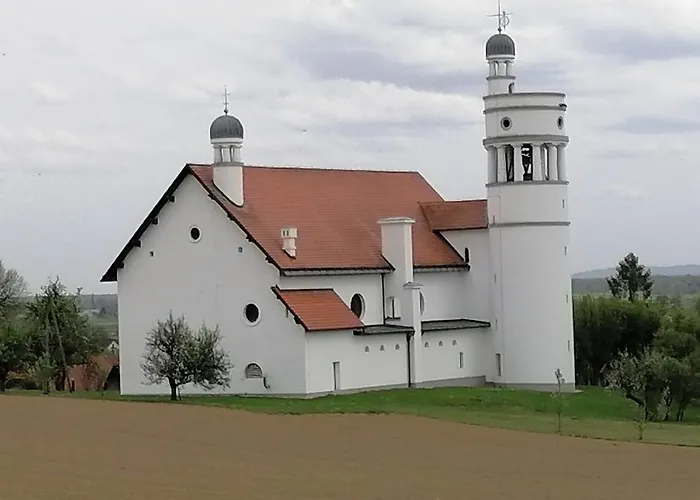 Bela Golobica Bogojina